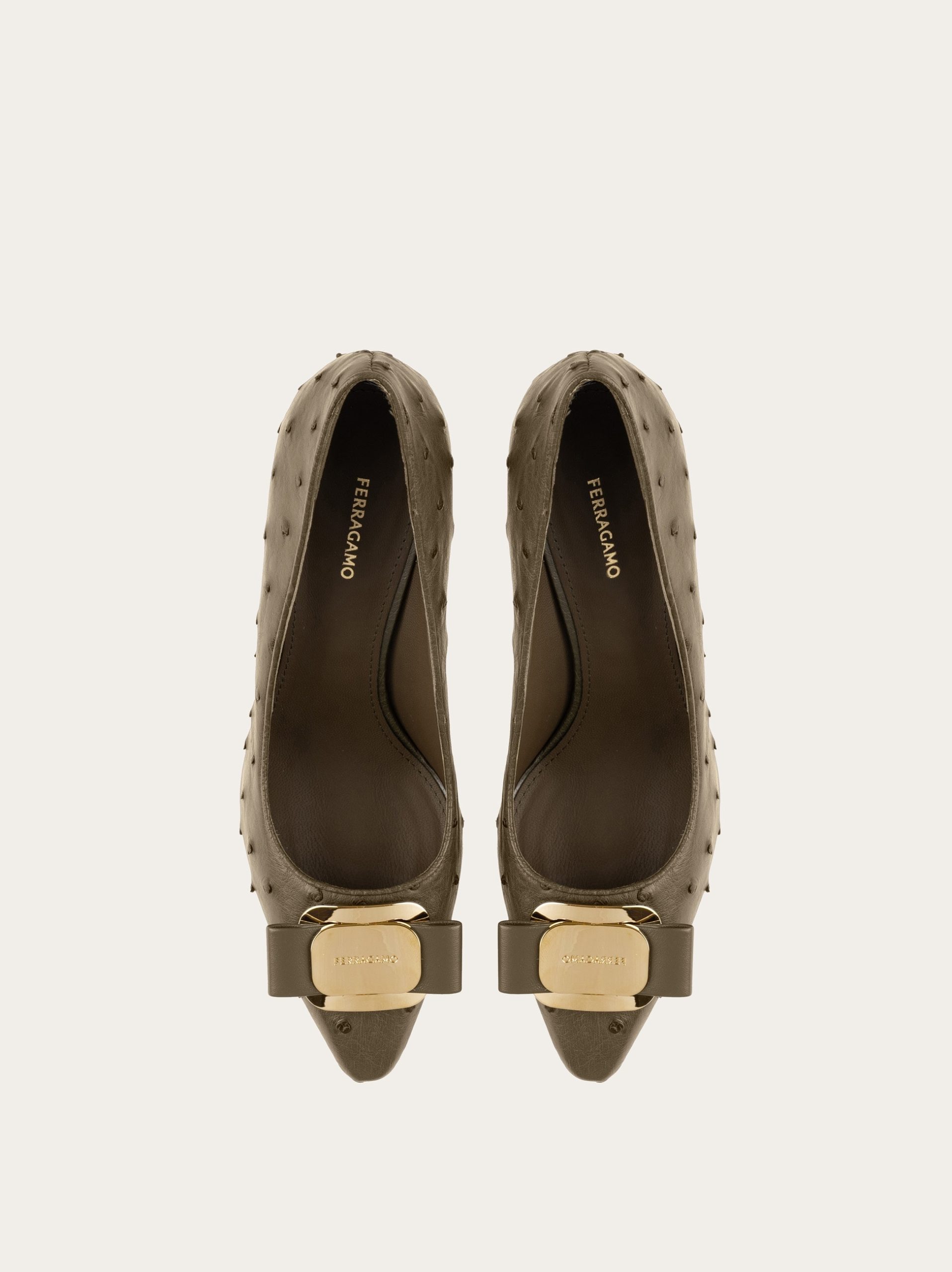 Ferragamo New Vara plate pump - Image 4